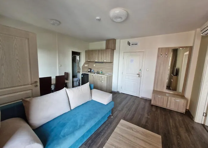 Sun Travel Sunny Apartment