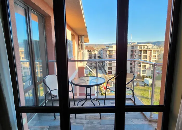 Sun Travel Sunny * Slantchev Briag