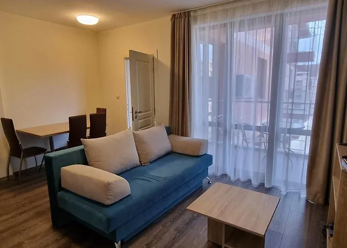 Sun Travel Sunny * Slăntjev Brjag