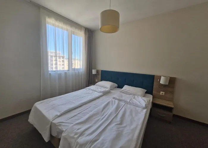 Sun Travel Sunny * Slăntjev Brjag