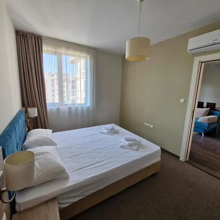 Sun Travel Sunny Słoneczny Brzeg